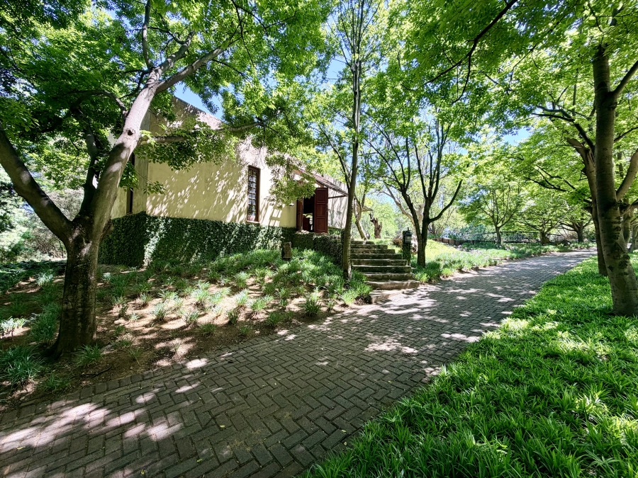 7 Bedroom Property for Sale in Mullersrust Free State